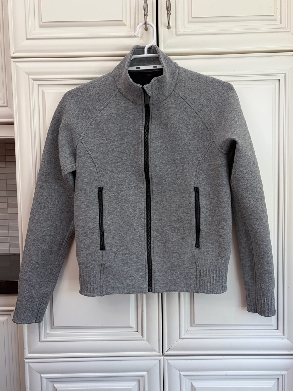 Lululemon NTS Night to Street Women's Grey Zip Jacket
